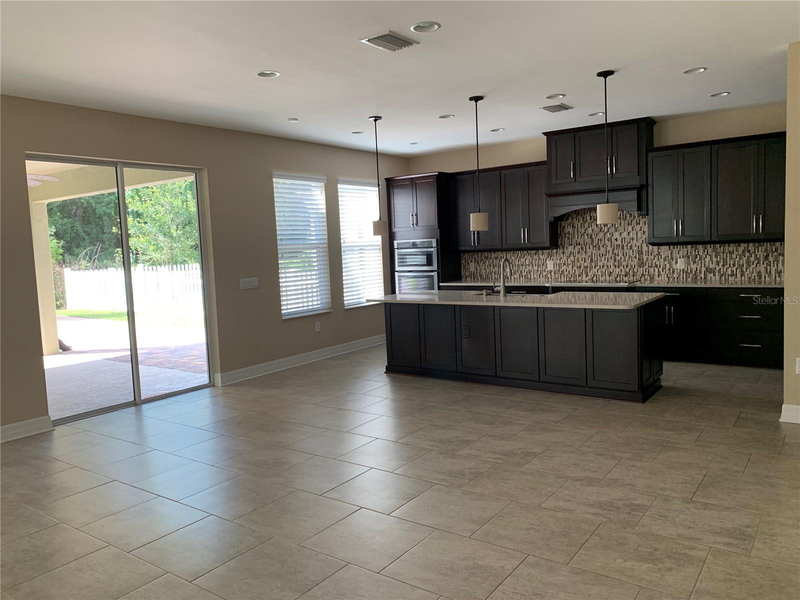 SEVEN OAKS PCLS C-1A & C-1B - Residential Lease