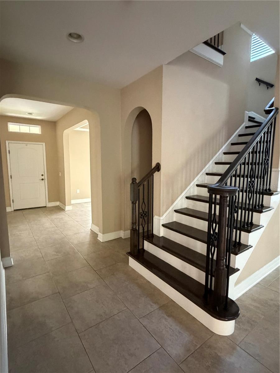 SEVEN OAKS PCLS C-1A & C-1B - Residential Lease