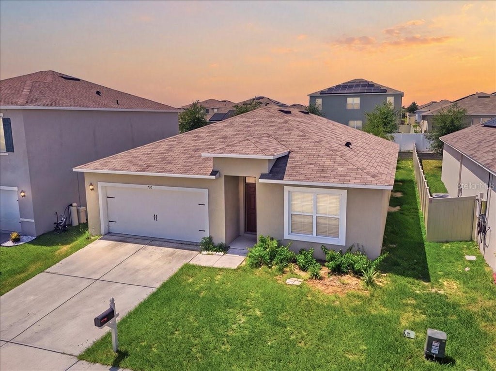 Photo of 750 Lafayette Lane, Haines City, FL 33844 (MLS # L4963259)