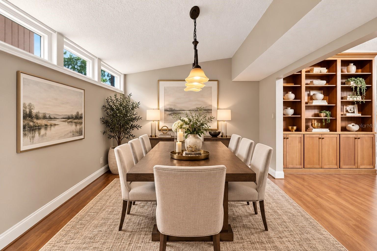 124 OAKS COURT 124
