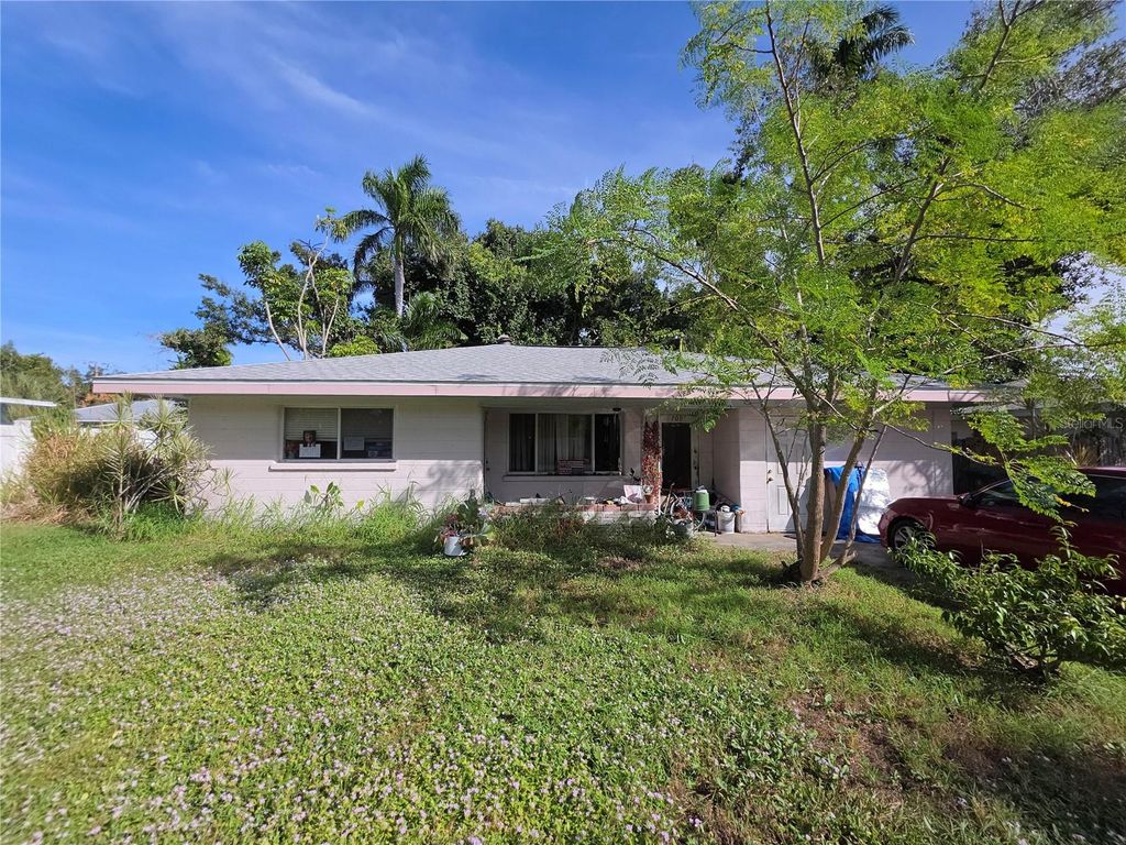 Photo of 709 20th Street W, Bradenton, FL 34205 (MLS # O6361387)