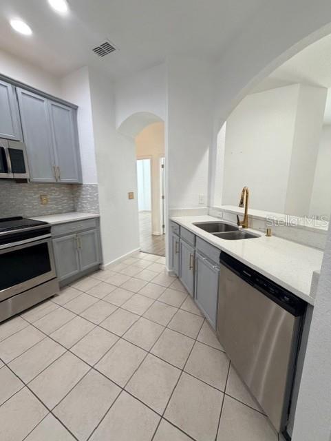 FLORA RIDGE CONDO PH 3 BLDG 6 - Residential Lease