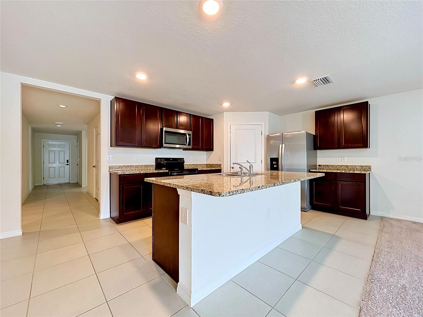 ZEPHYR LAKES SUB - Residential