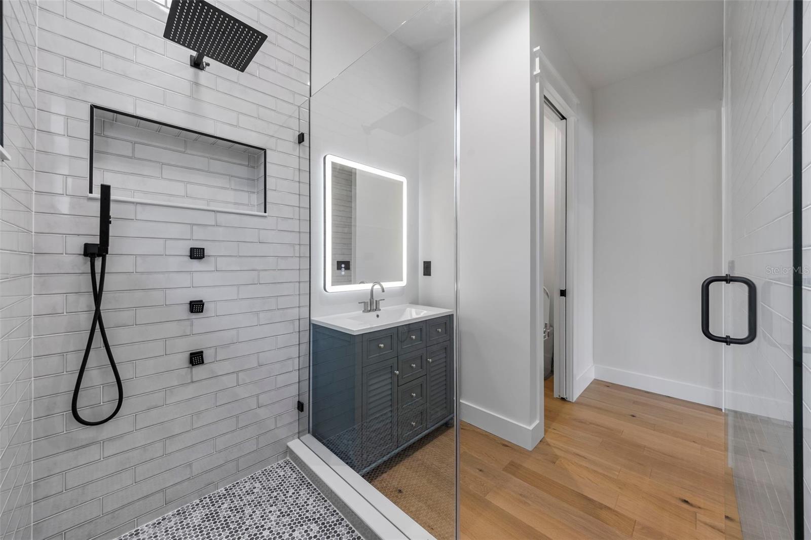 BEL MAR REV UNIT 9 REVI - Residential