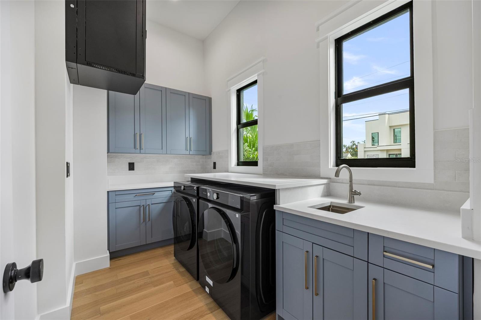 BEL MAR REV UNIT 9 REVI - Residential