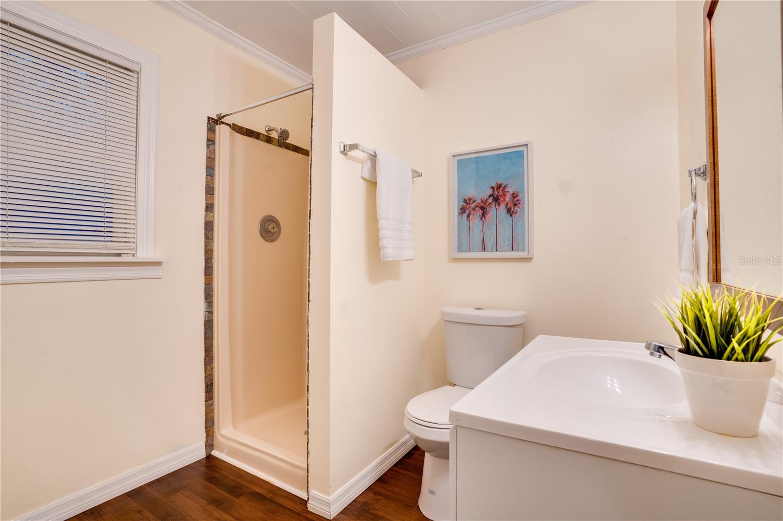 NORTH CLEARVIEW HIGHLANDS - Residential