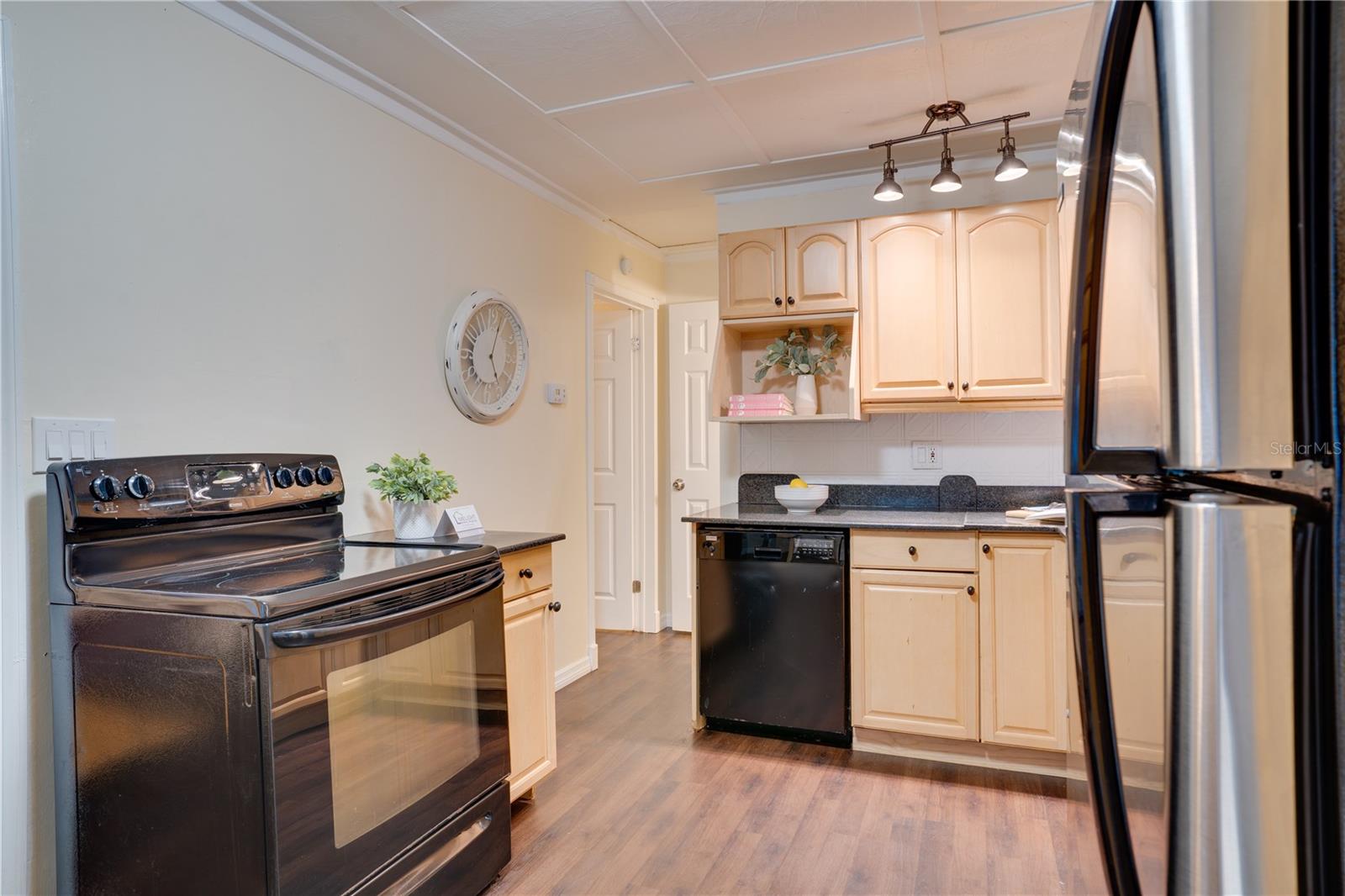 NORTH CLEARVIEW HIGHLANDS - Residential