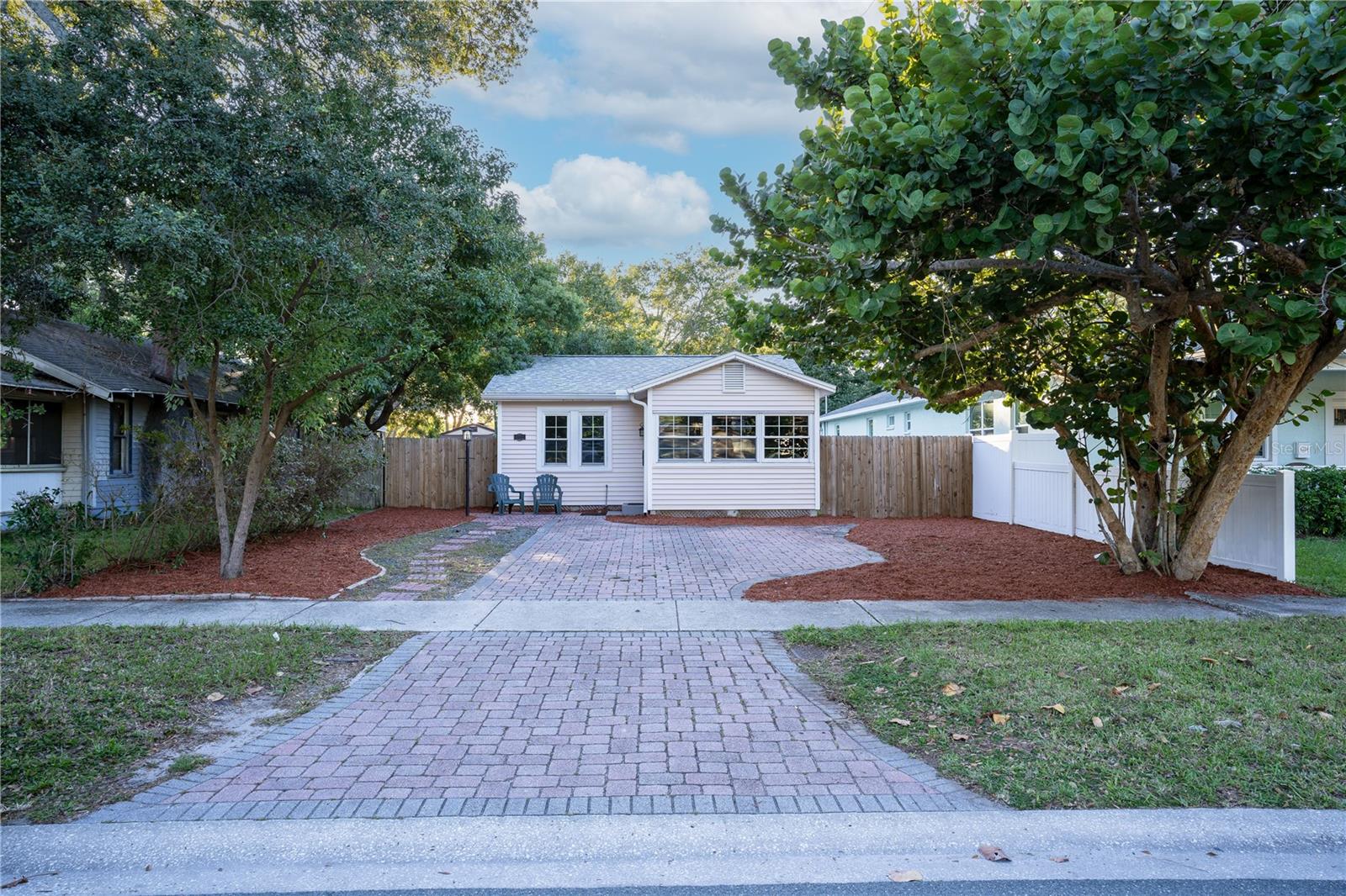 NORTH CLEARVIEW HIGHLANDS - Residential