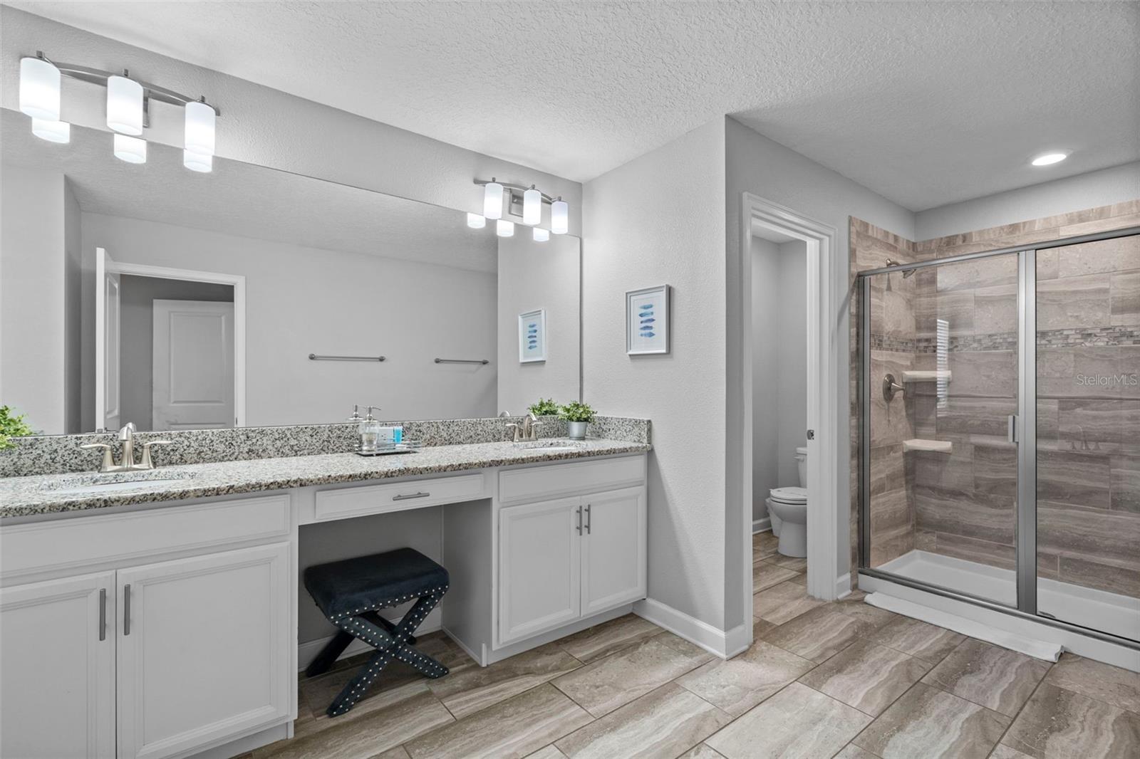 STOREY LAKE - Residential