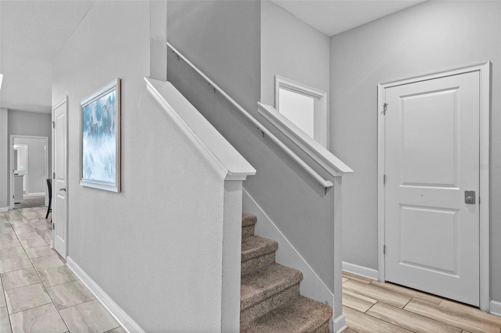 STOREY LAKE - Residential