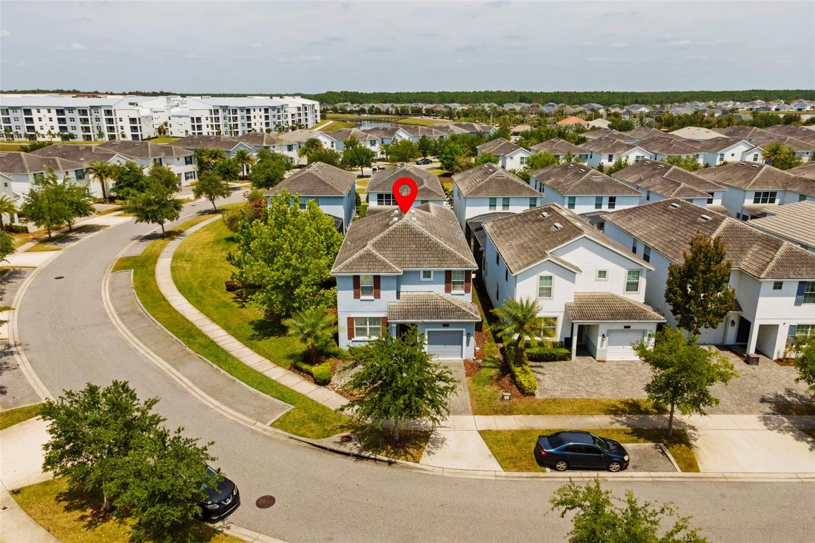 STOREY LAKE - Residential