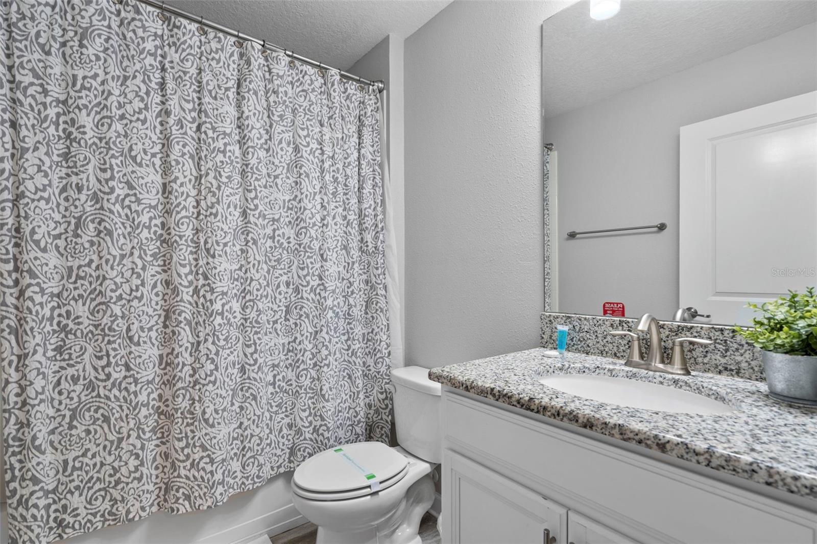 STOREY LAKE - Residential