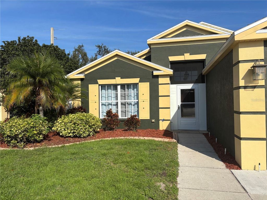 Photo of 4408 Sanibel Way, Bradenton, FL 34203 (MLS # A4673217)