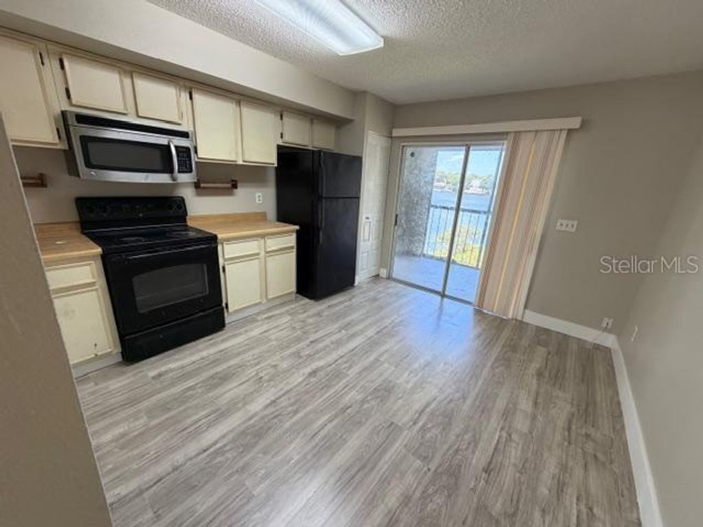 Photo of 7202 E Bank Drive #201, Tampa, FL 33617 (MLS # TB8500571)