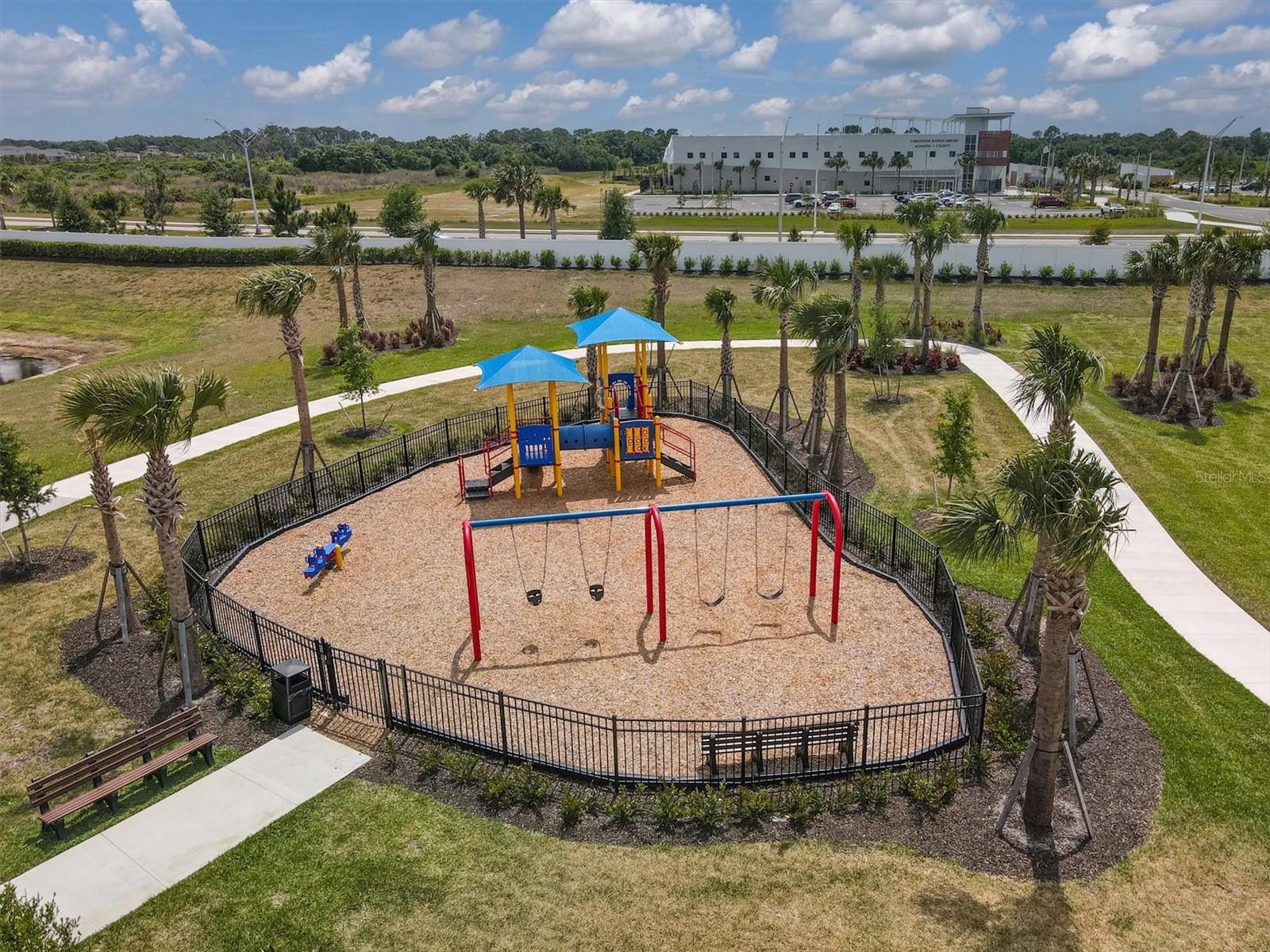 LORRAINE LAKES PH I - Residential