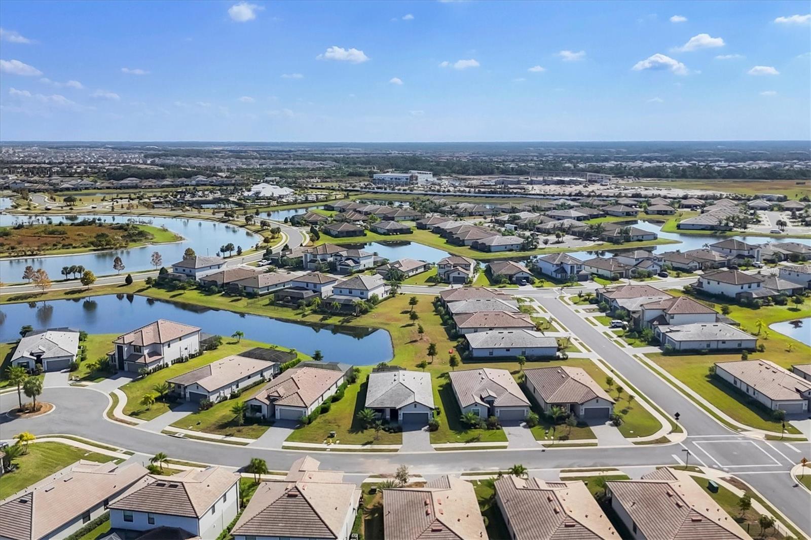 LORRAINE LAKES PH I - Residential