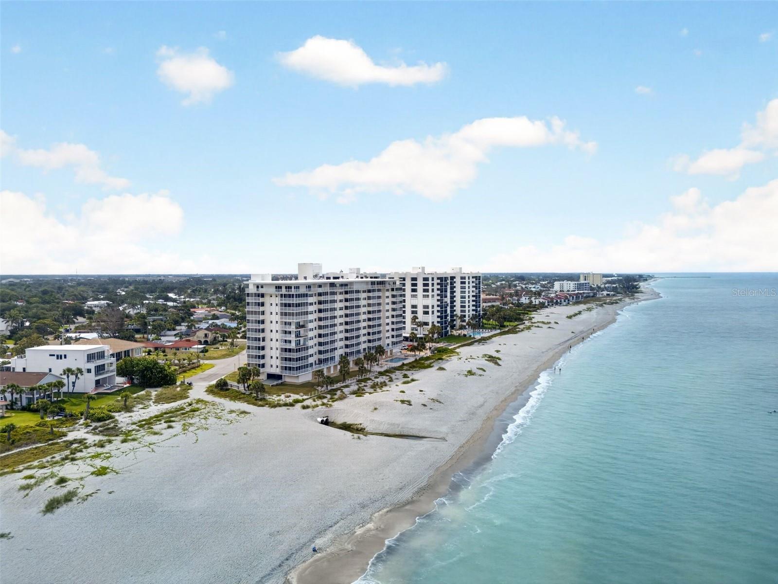 VENICE SANDS - Residential
