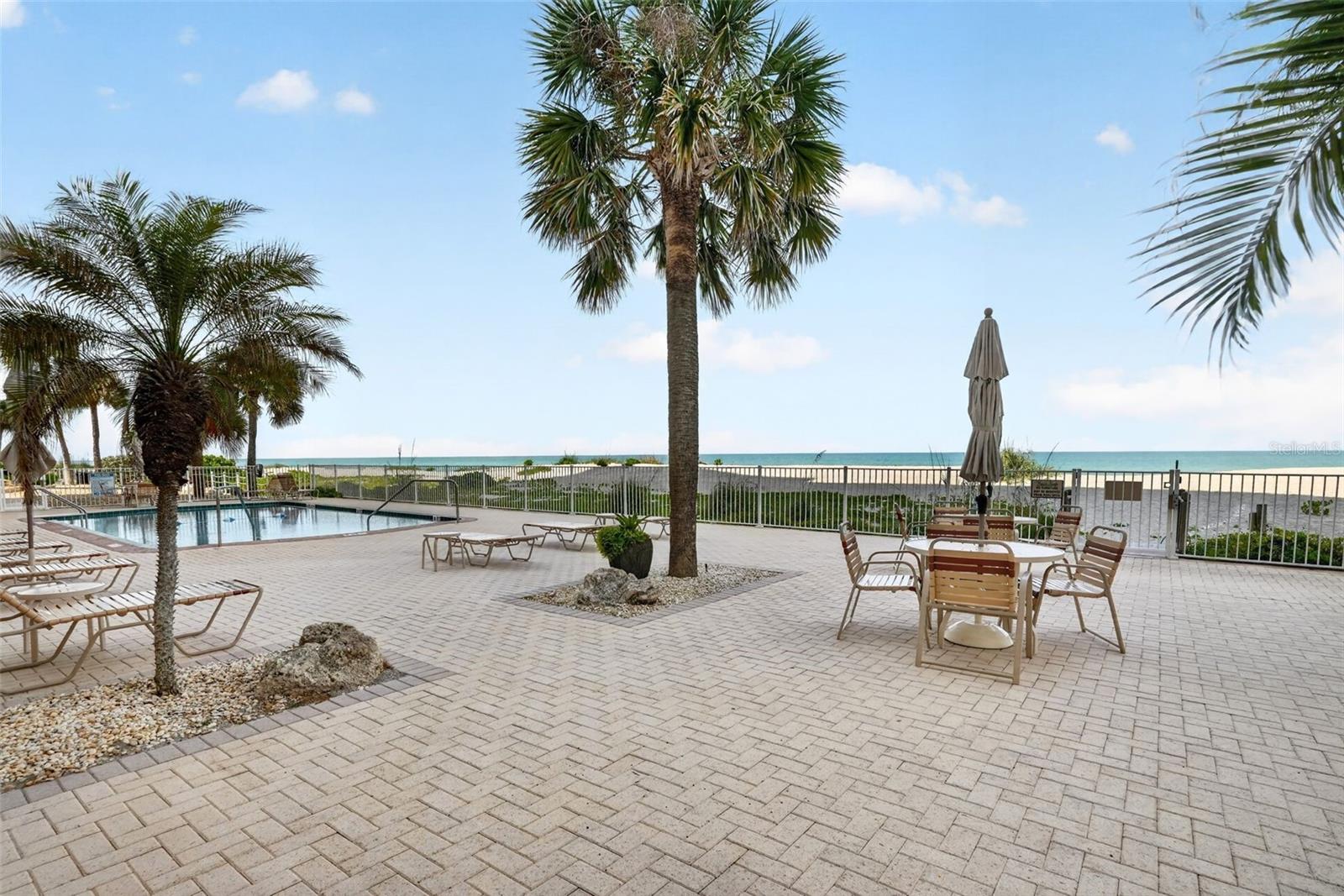 VENICE SANDS - Residential