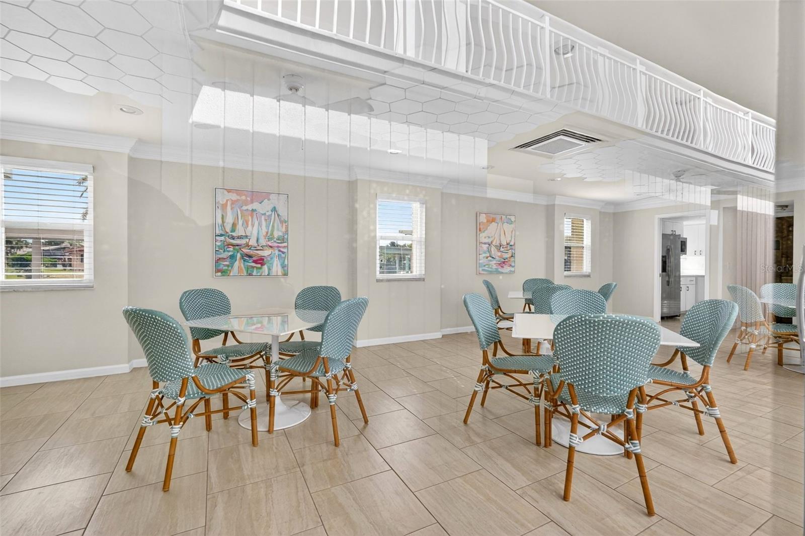 VENICE SANDS - Residential