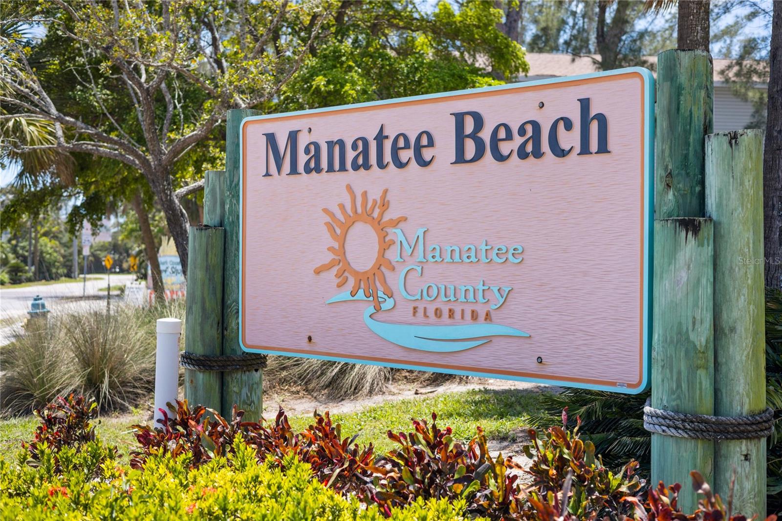 PALMA SOLA TRACE - Residential