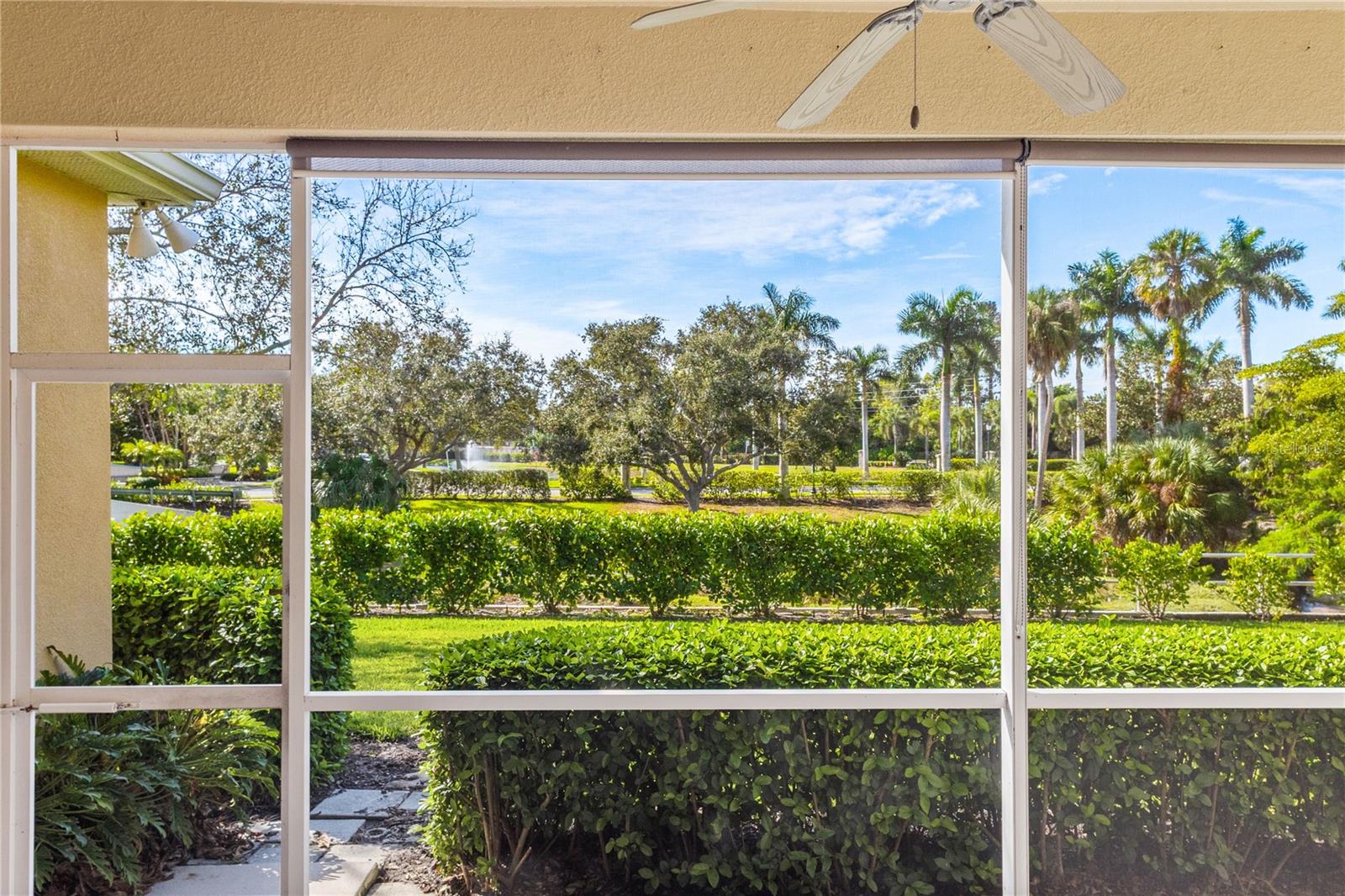 PALMA SOLA TRACE - Residential