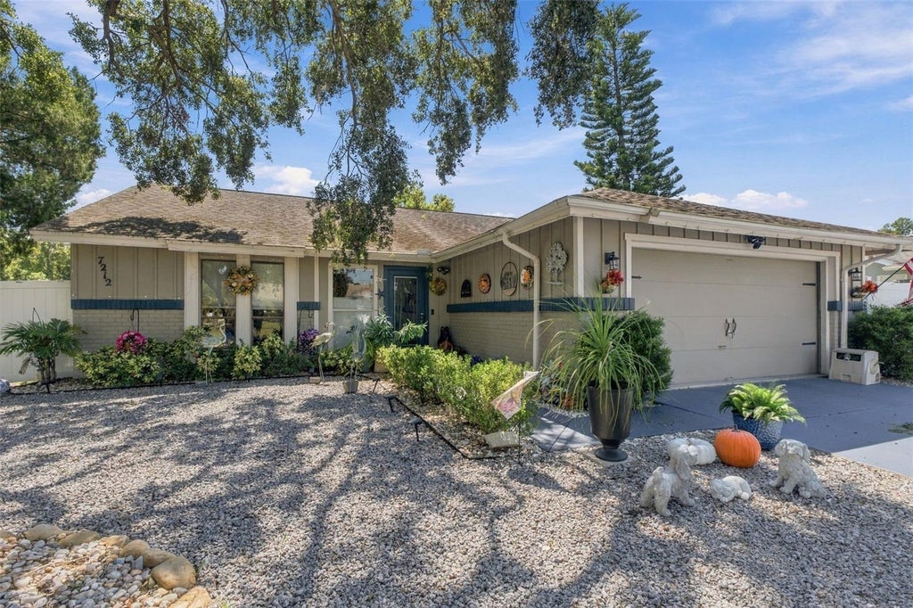 Photo of 7212 Cheshire Court, Hudson, FL 34667 (MLS # TB8551515)