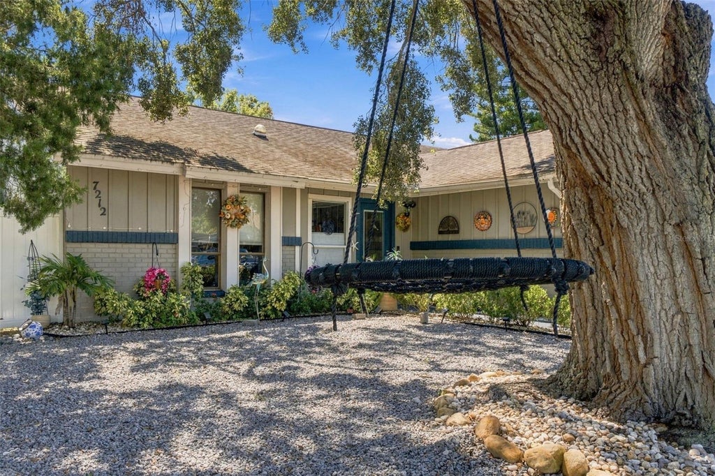 Photo of 7212 Cheshire Court, Hudson, FL 34667 (MLS # TB8551515)