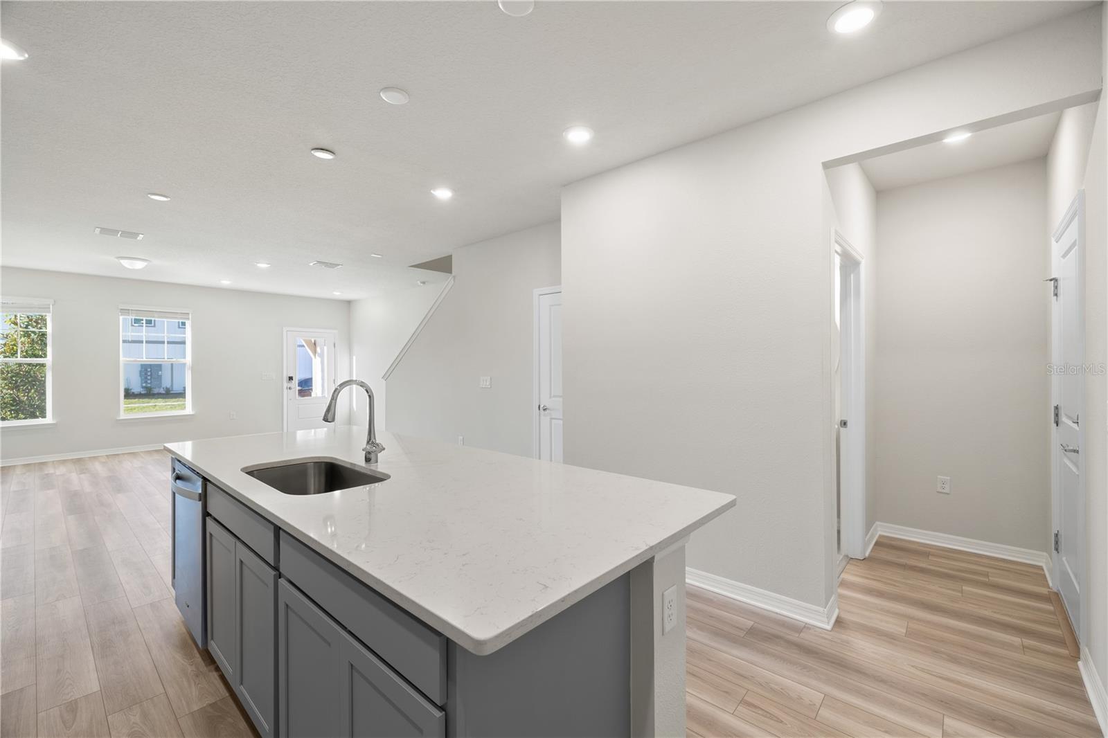 SILVERLEAF OAKS - Residential Lease