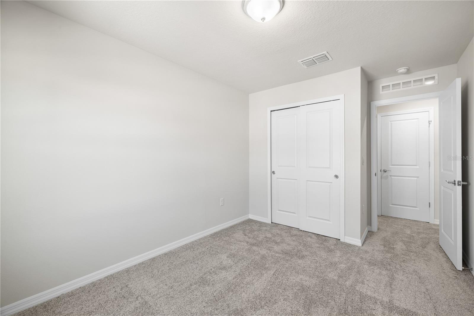 SILVERLEAF OAKS - Residential Lease