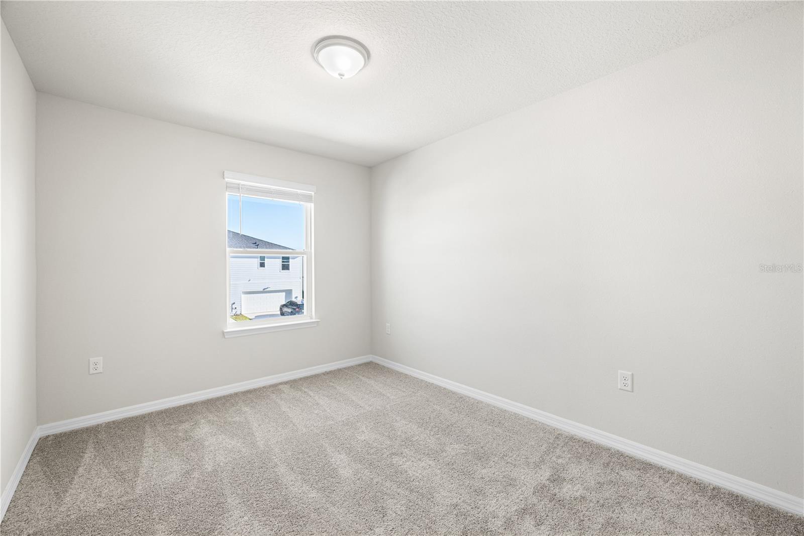 SILVERLEAF OAKS - Residential Lease