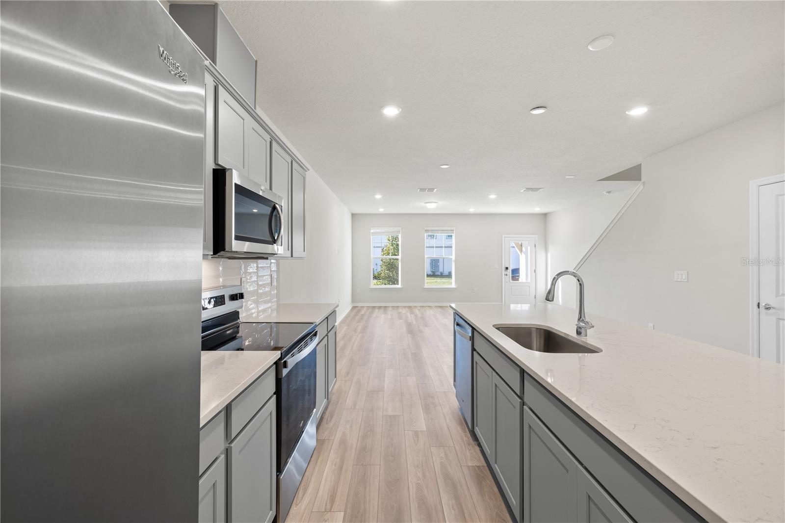 SILVERLEAF OAKS - Residential Lease