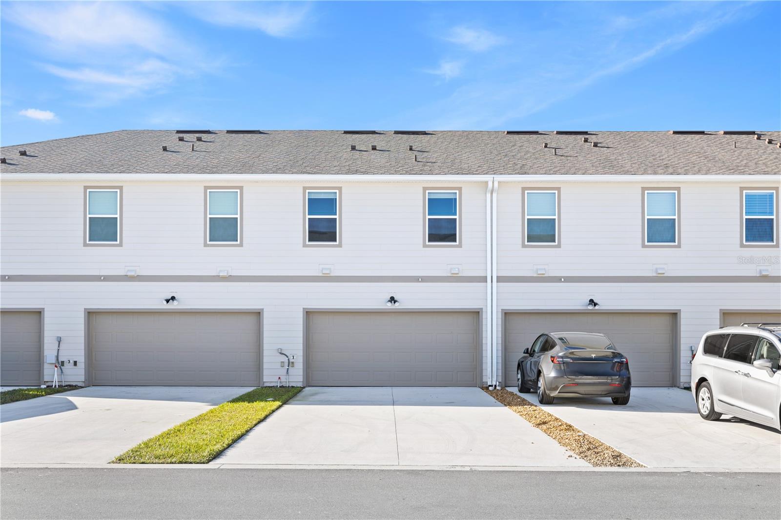 SILVERLEAF OAKS - Residential Lease