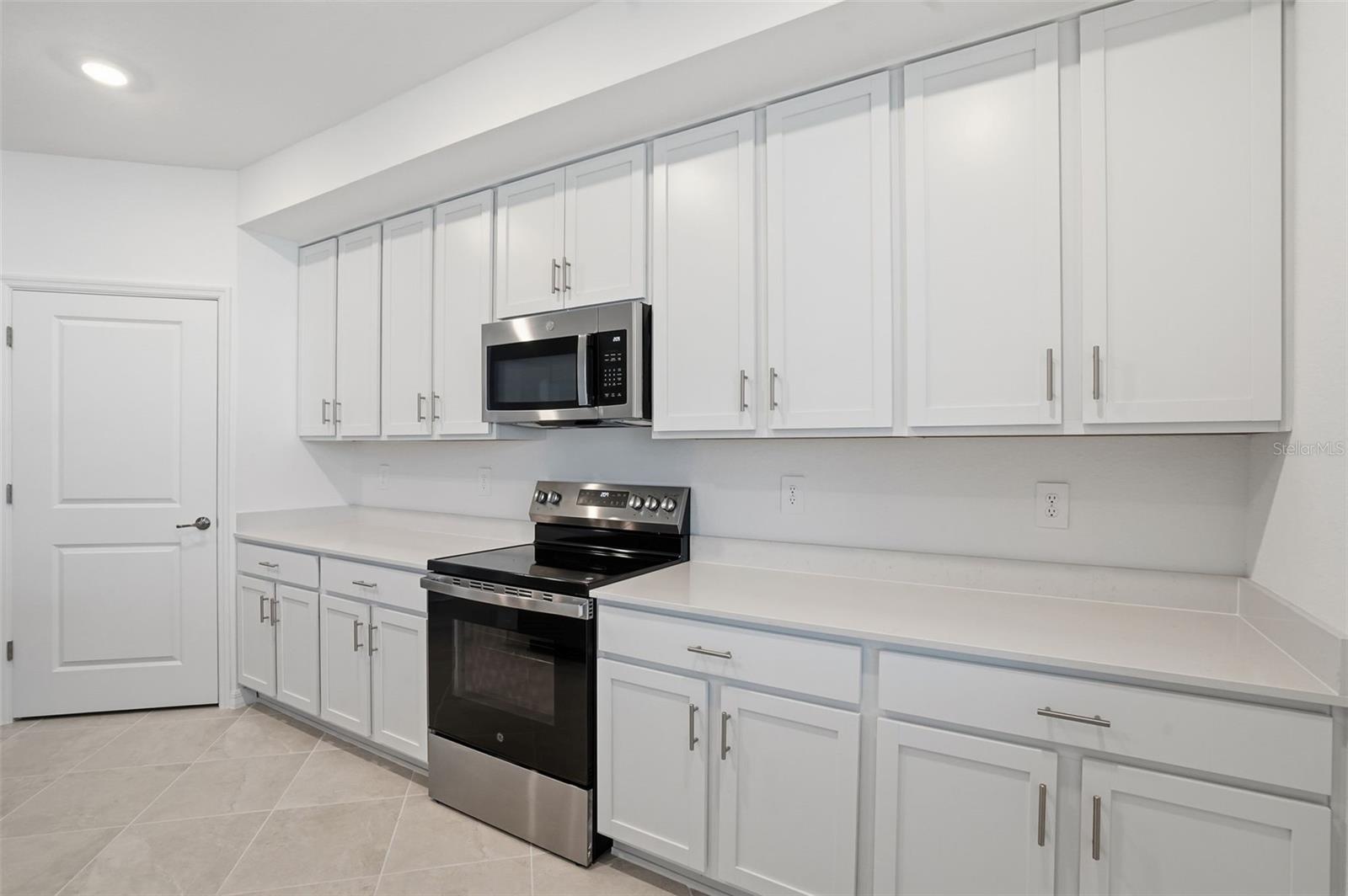 LEGENDS COVE - Residential