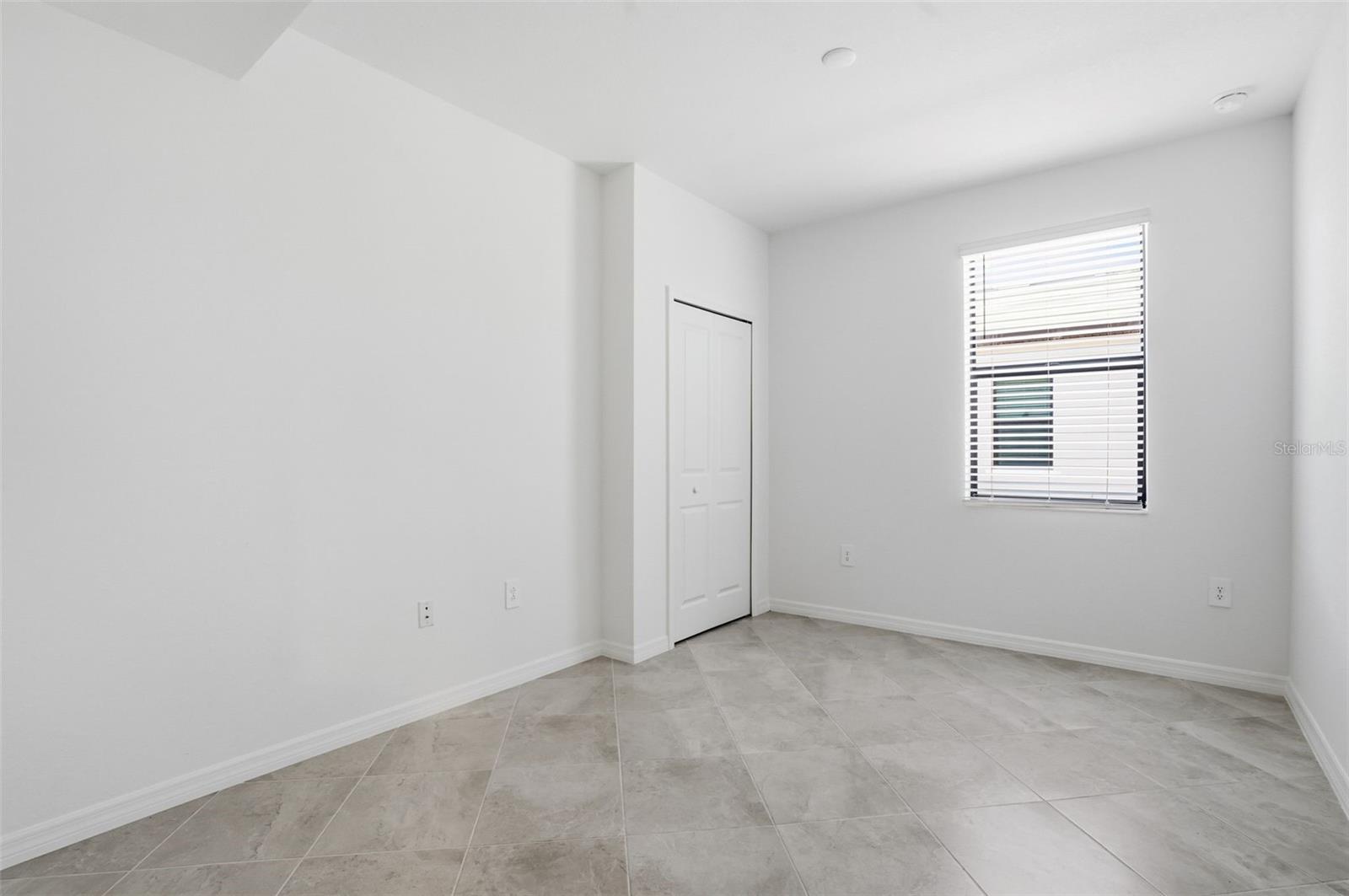 LEGENDS COVE - Residential