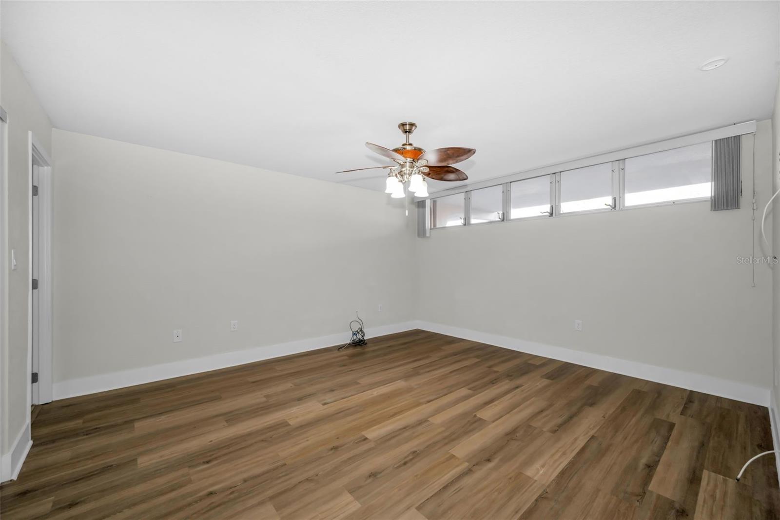 EDGEWATER ARMS 3RD CONDO - Residential