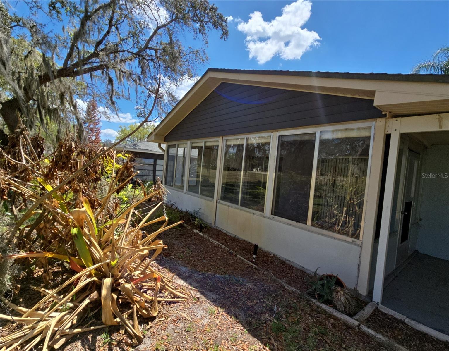 SUN AIR COUNTRY CLUB ADD 01 - Residential