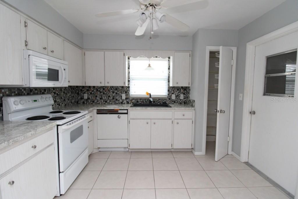 SUN AIR COUNTRY CLUB ADD 01 - Residential