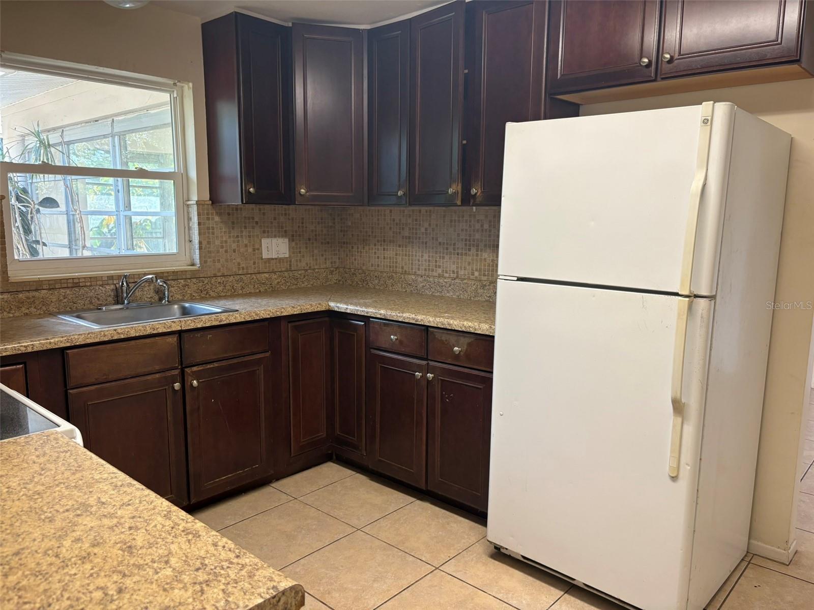 SUNNYSIDE PARK - Residential