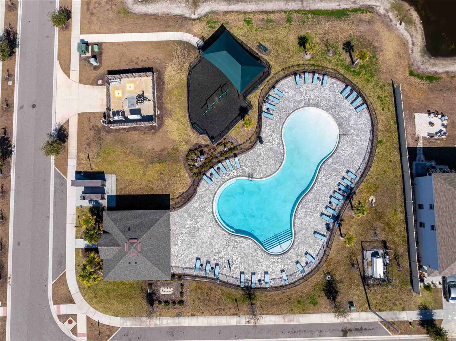 RIDGEWOOD - Residential