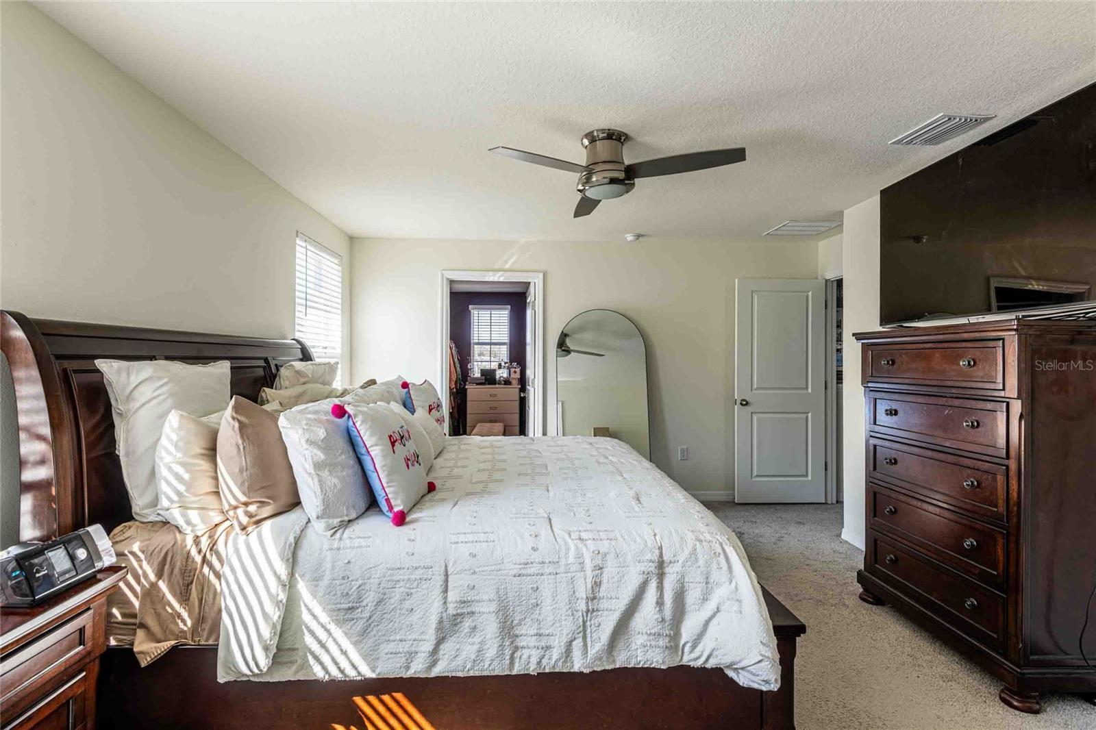 RIDGEWOOD - Residential