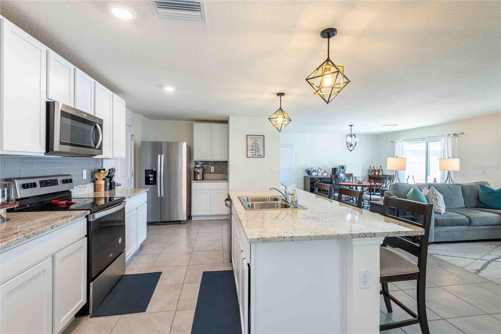 RIDGEWOOD - Residential