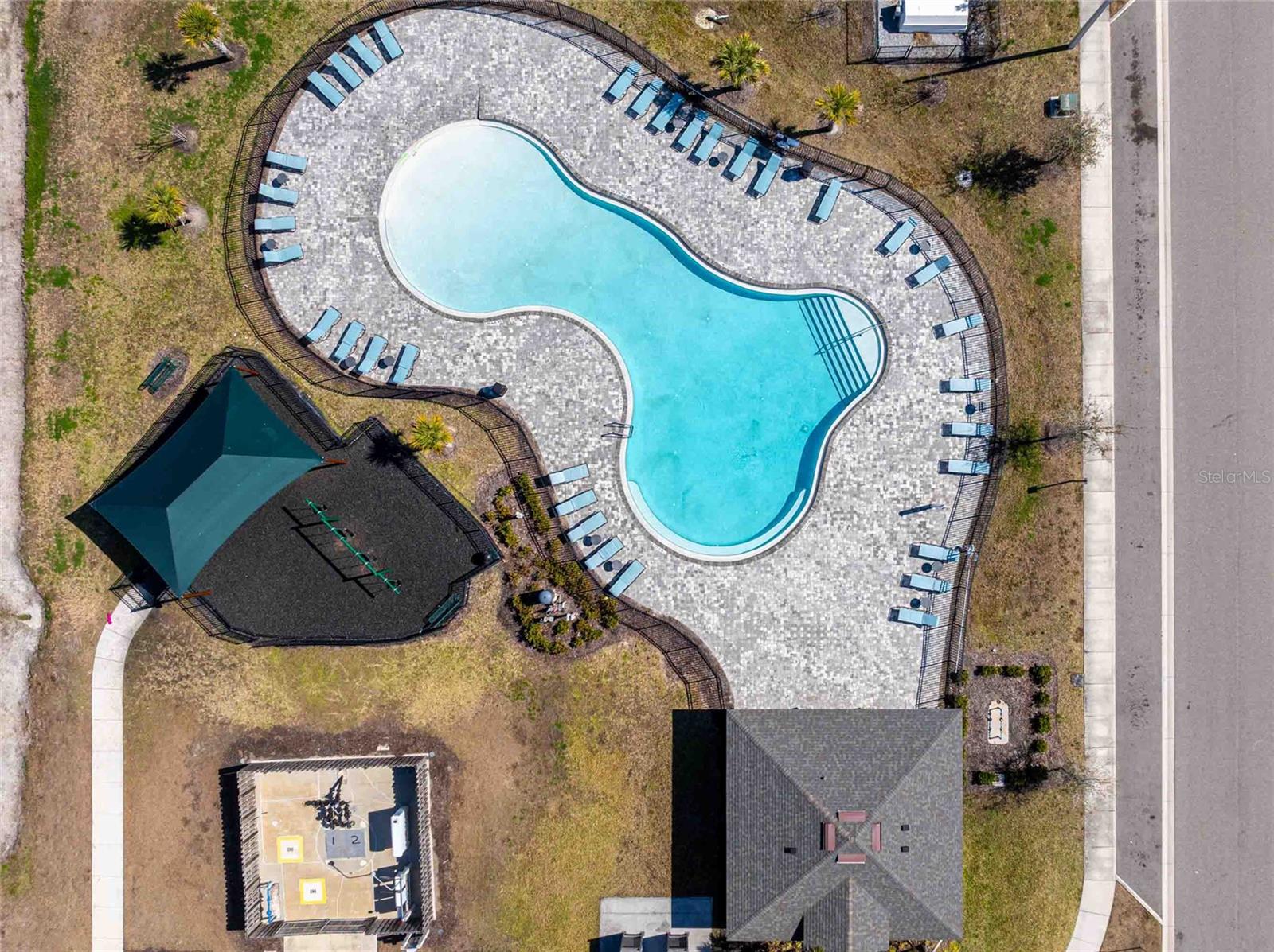 RIDGEWOOD - Residential