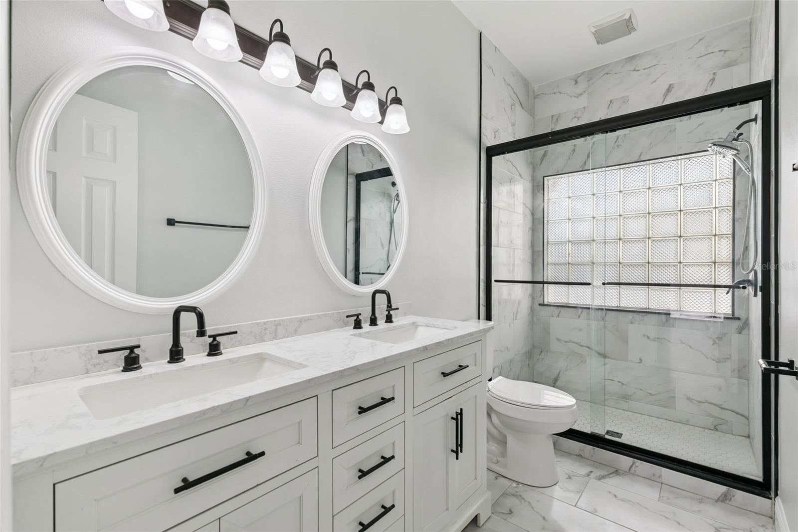 ALAFAYA WOODS PH 5 - Residential