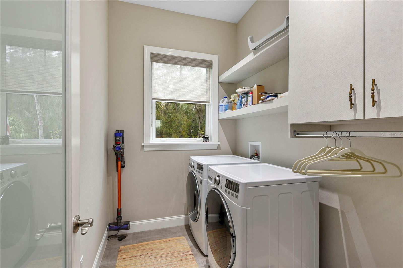 BONKS LANDING - Residential