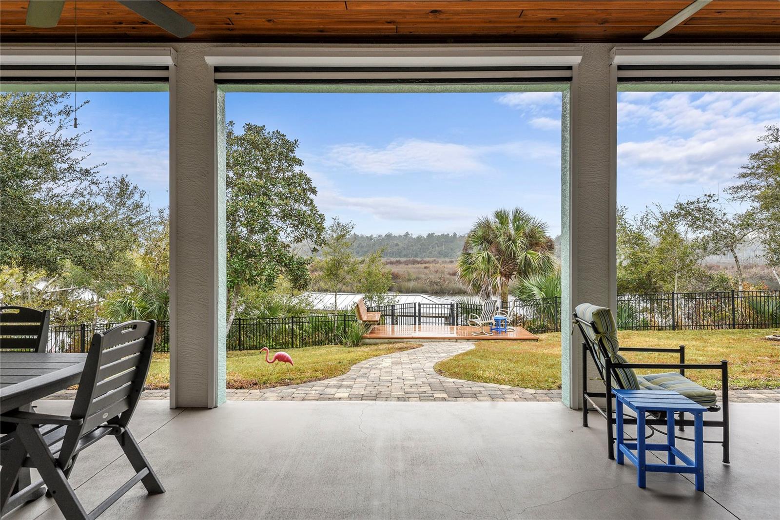 BONKS LANDING - Residential