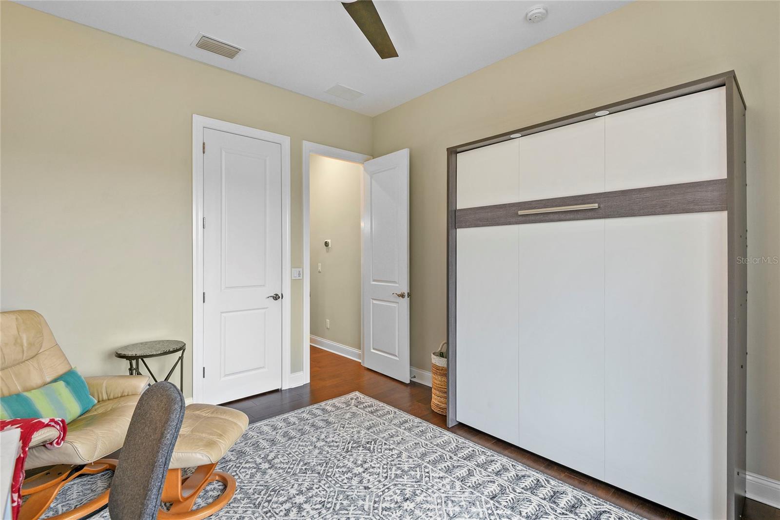 BONKS LANDING - Residential