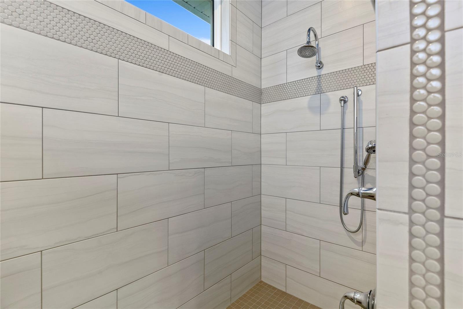 BONKS LANDING - Residential