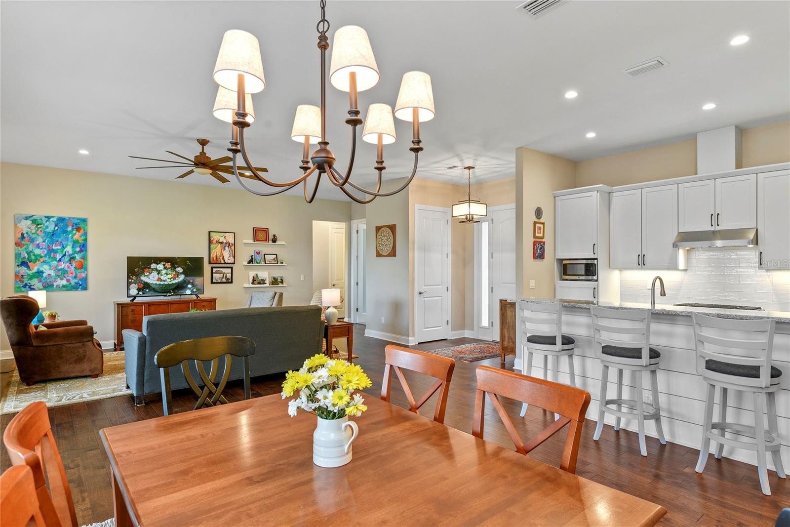 BONKS LANDING - Residential