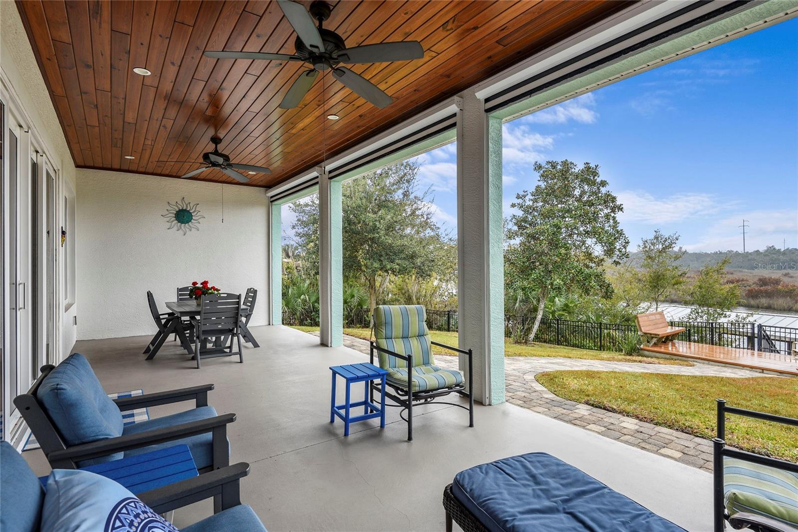 BONKS LANDING - Residential