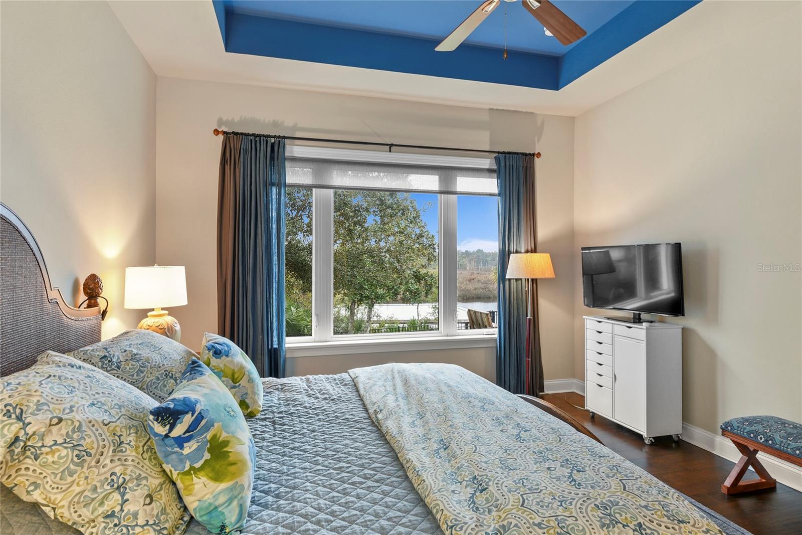 BONKS LANDING - Residential